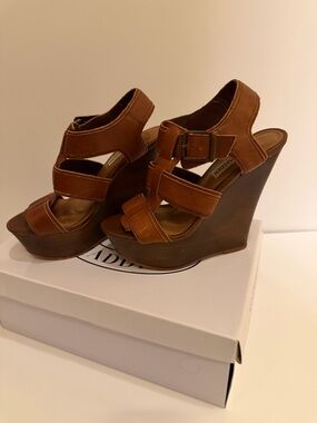 Brown Leather Platform Wedge Sandals - Steve Madden